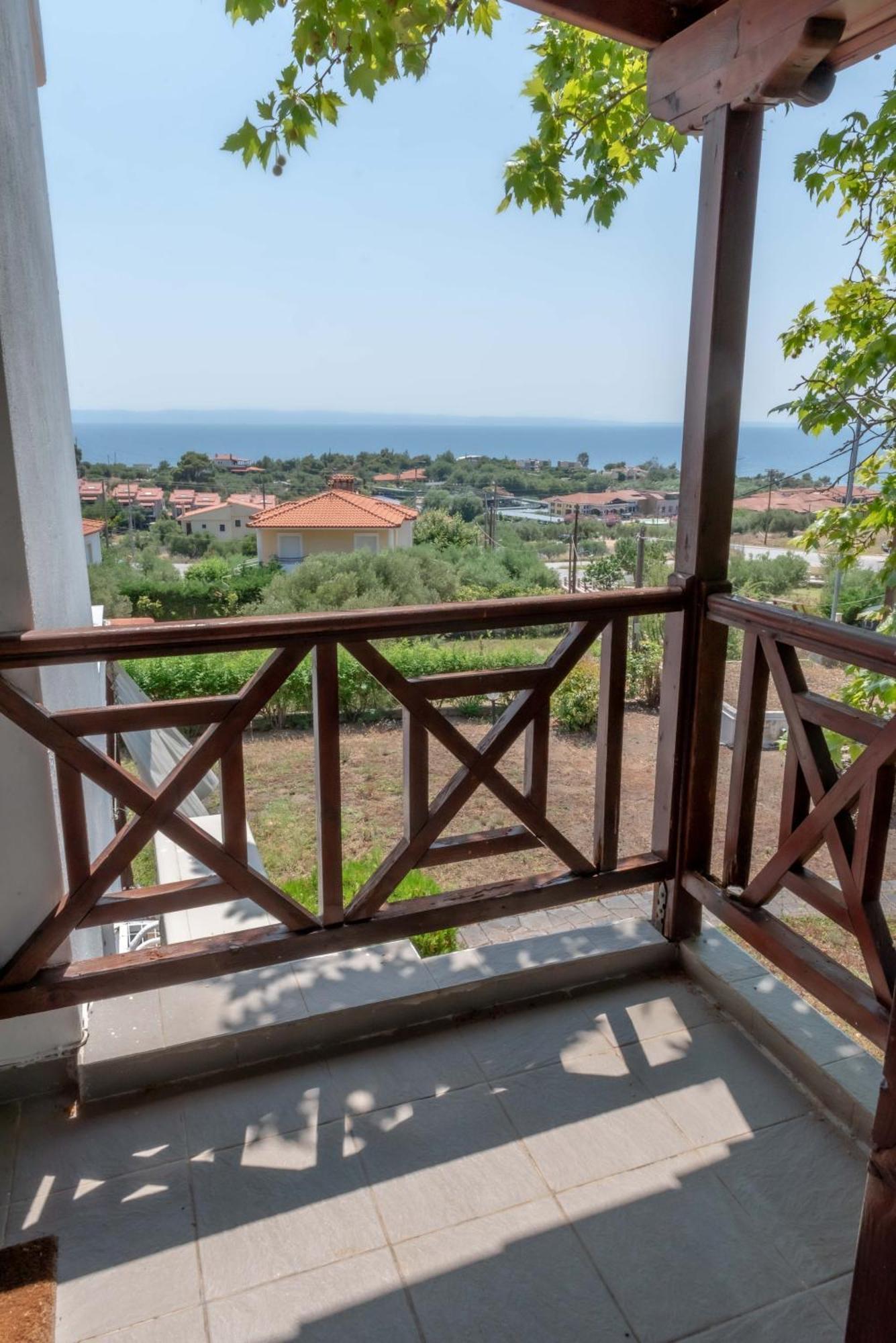 Sea View Maisonette Close To Neos Marmaras Villa Лагомандра Екстериор снимка