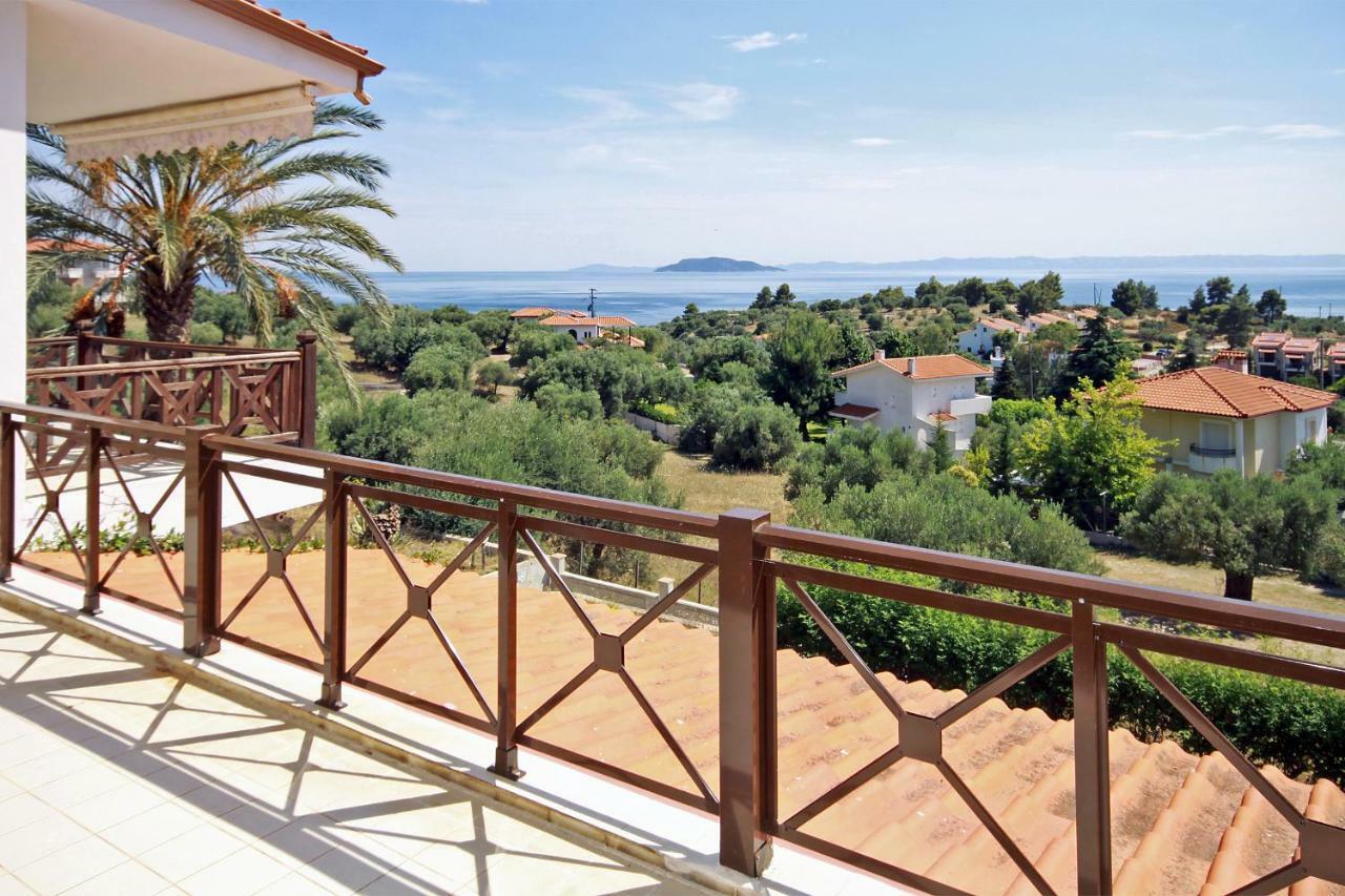 Sea View Maisonette Close To Neos Marmaras Villa Лагомандра Екстериор снимка